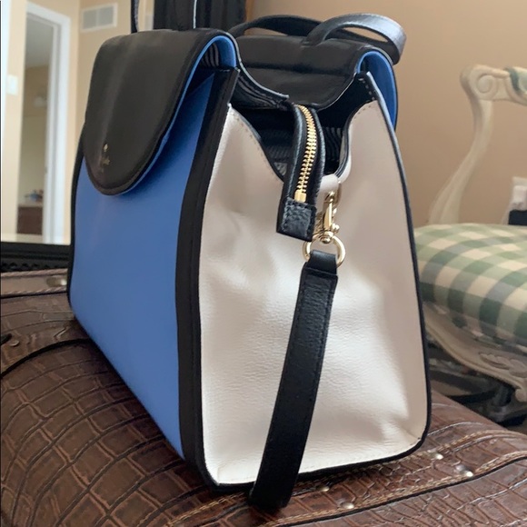 Handbag - Picture 5 of 5